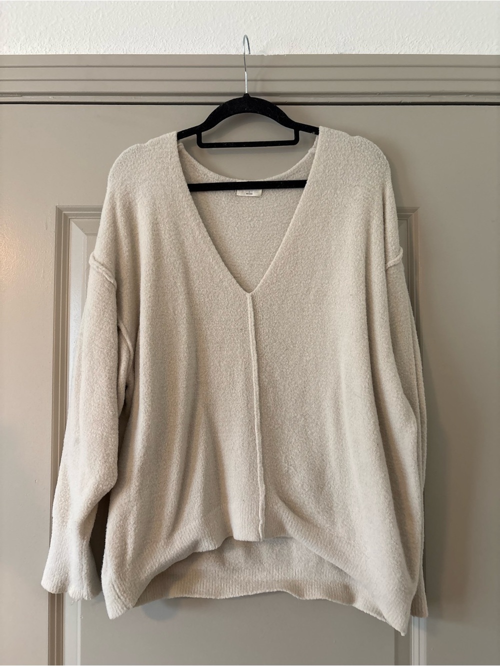 Wilfred Free Cozy V-Neck Women's Sweater in Cream